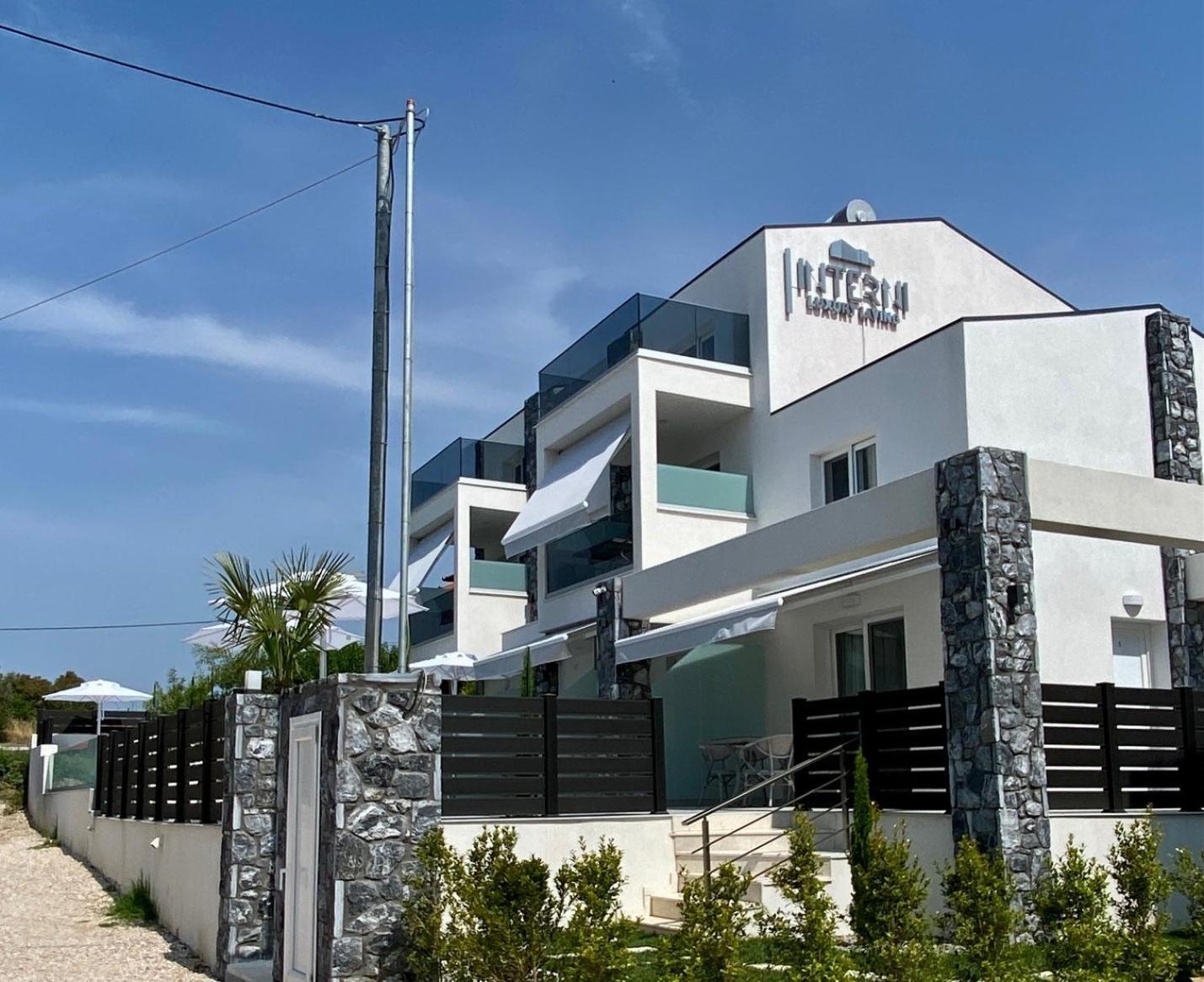 Interni Luxury Living Appartement Nikiti  Buitenkant foto