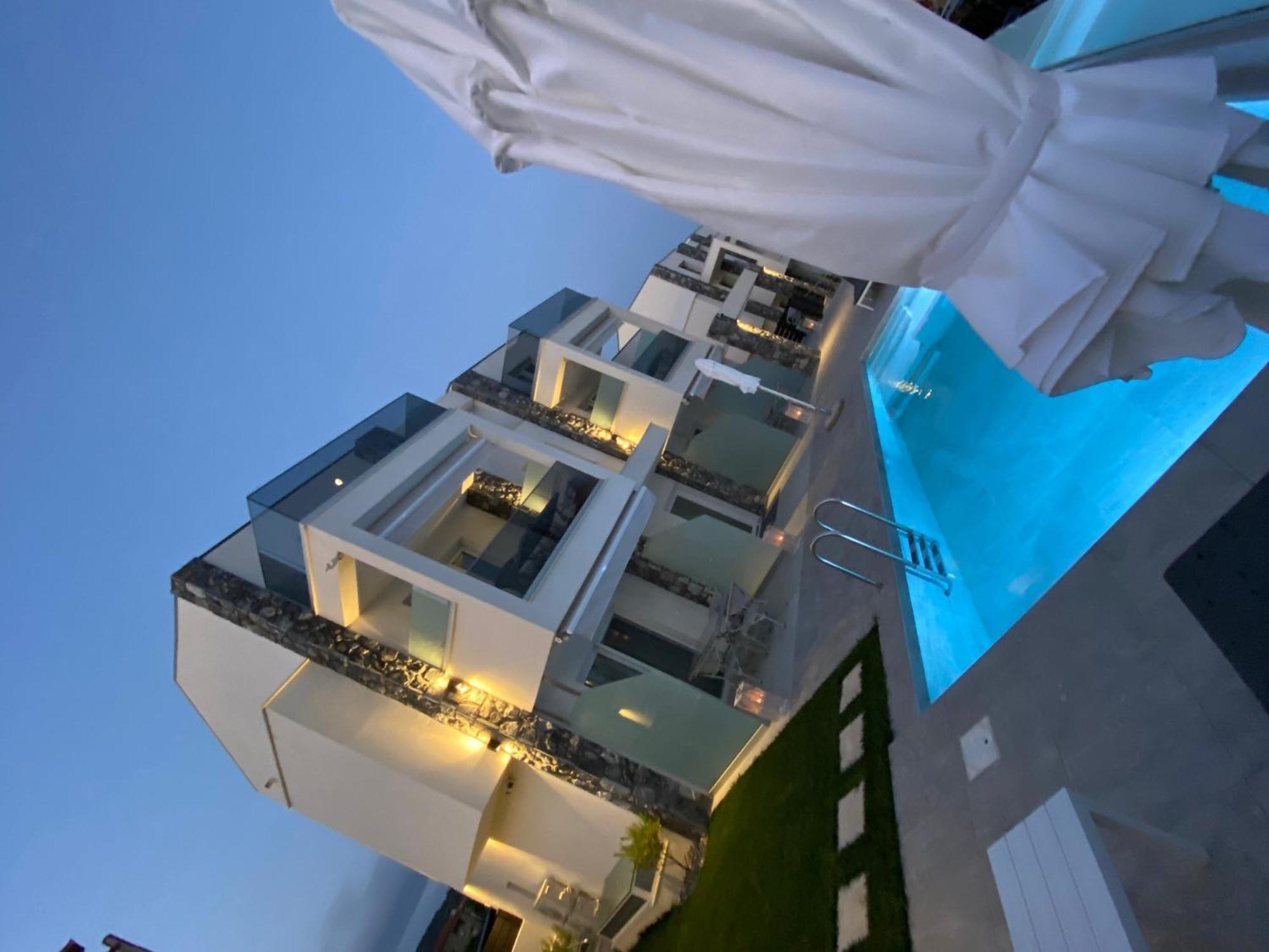 Interni Luxury Living Appartement Nikiti  Buitenkant foto