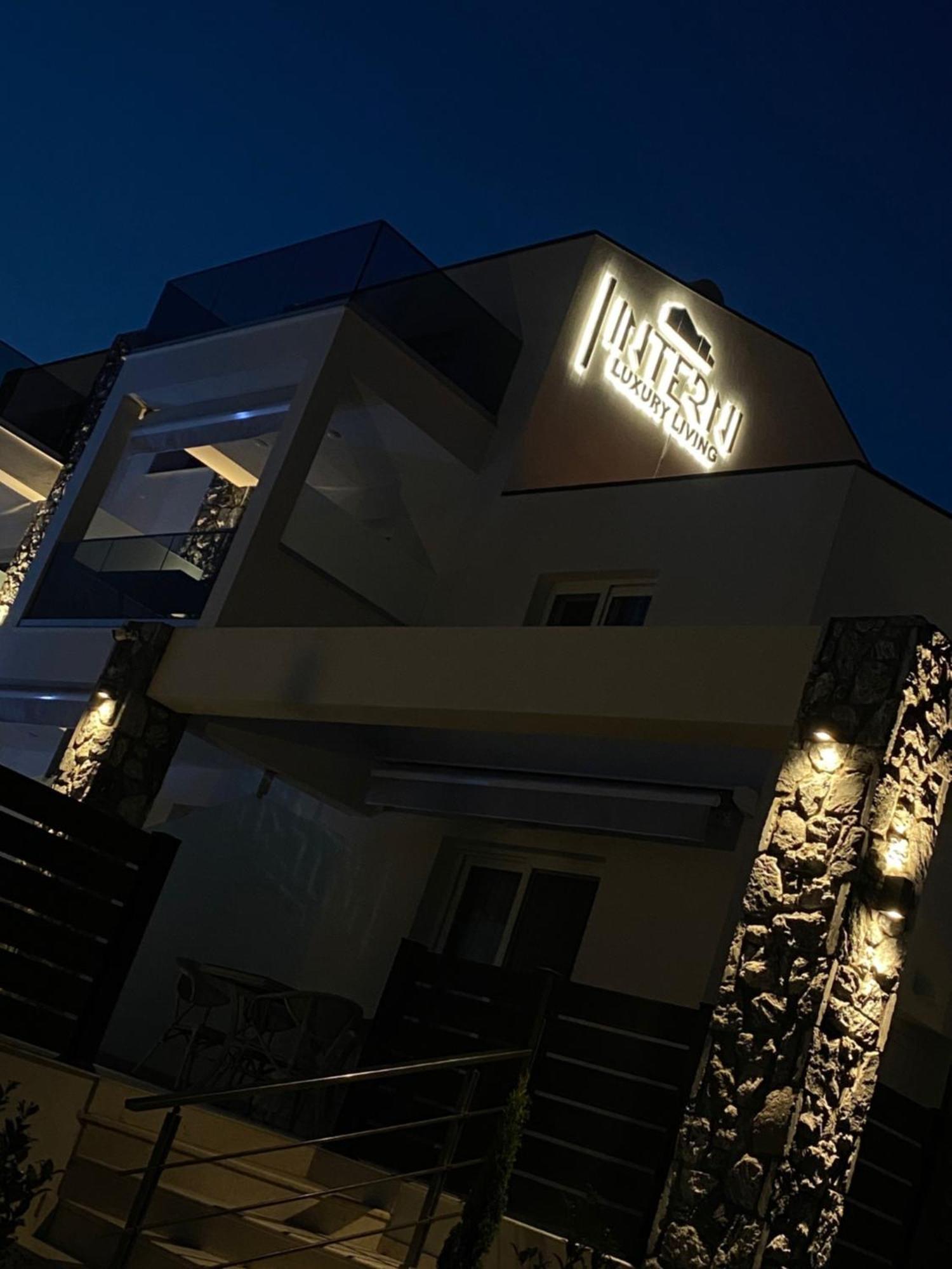 Interni Luxury Living Appartement Nikiti  Buitenkant foto